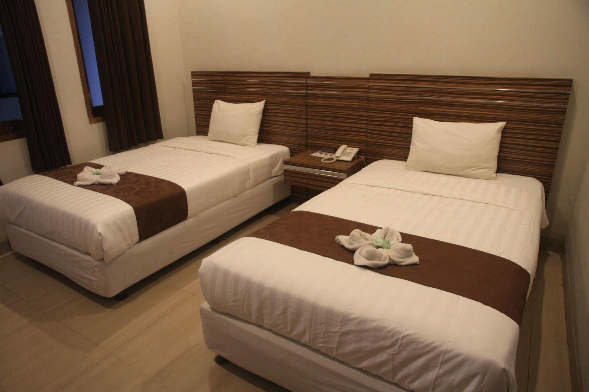 Palapa Hotel Mataram Dış mekan fotoğraf